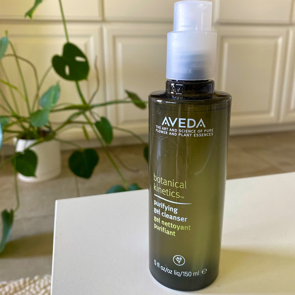 New AVEDA purifying gel cleanser